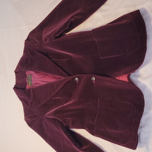 Highland Queen vintage velvet single breasted blazer burgundy fully lined. - Picture 7 of 12